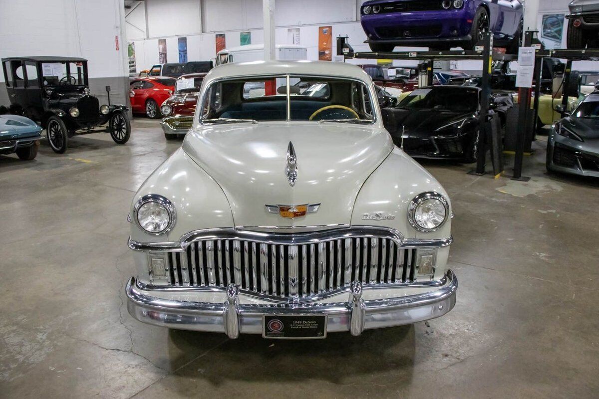1949 DeSoto Custom Club Coupe - photo 10