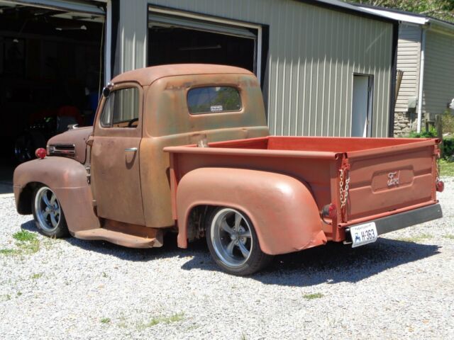 1949 Ford F-100 - photo 2