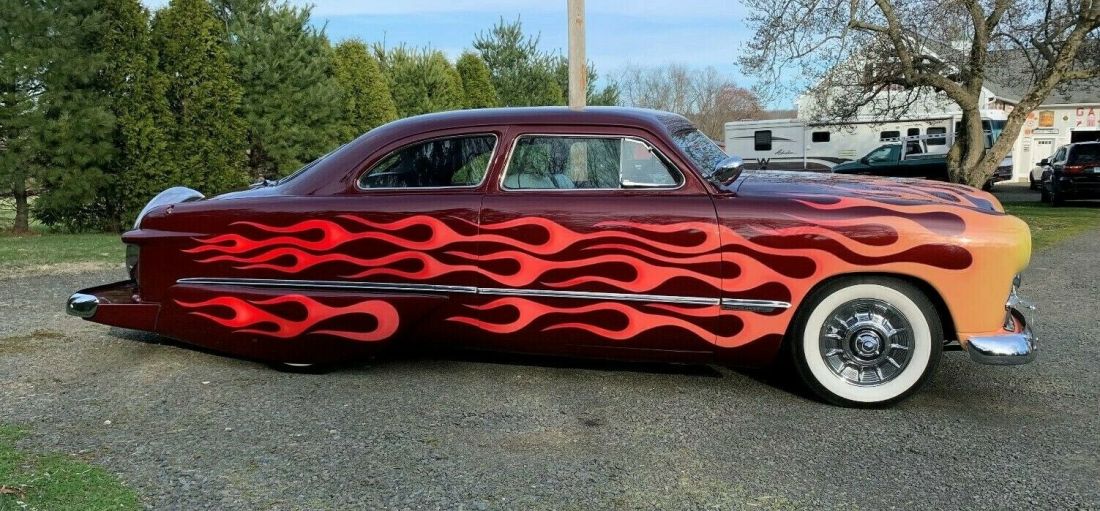 1949 Ford Custom - photo 2