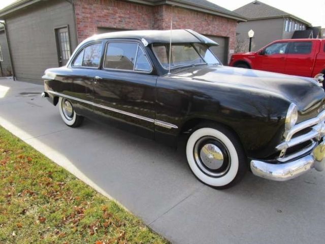1949 Ford 2 Door Coupe - photo 5