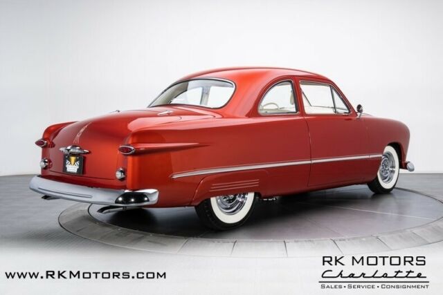 1949 Ford Coupe - photo 2