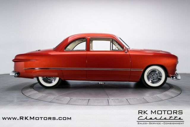 1949 Ford Coupe - photo 9