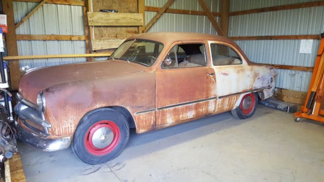 1949 Ford Custom 2 door sedan 1949 Ford Custom