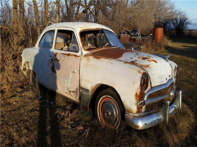 1949 Ford Custom Shoebox -- - photo 3