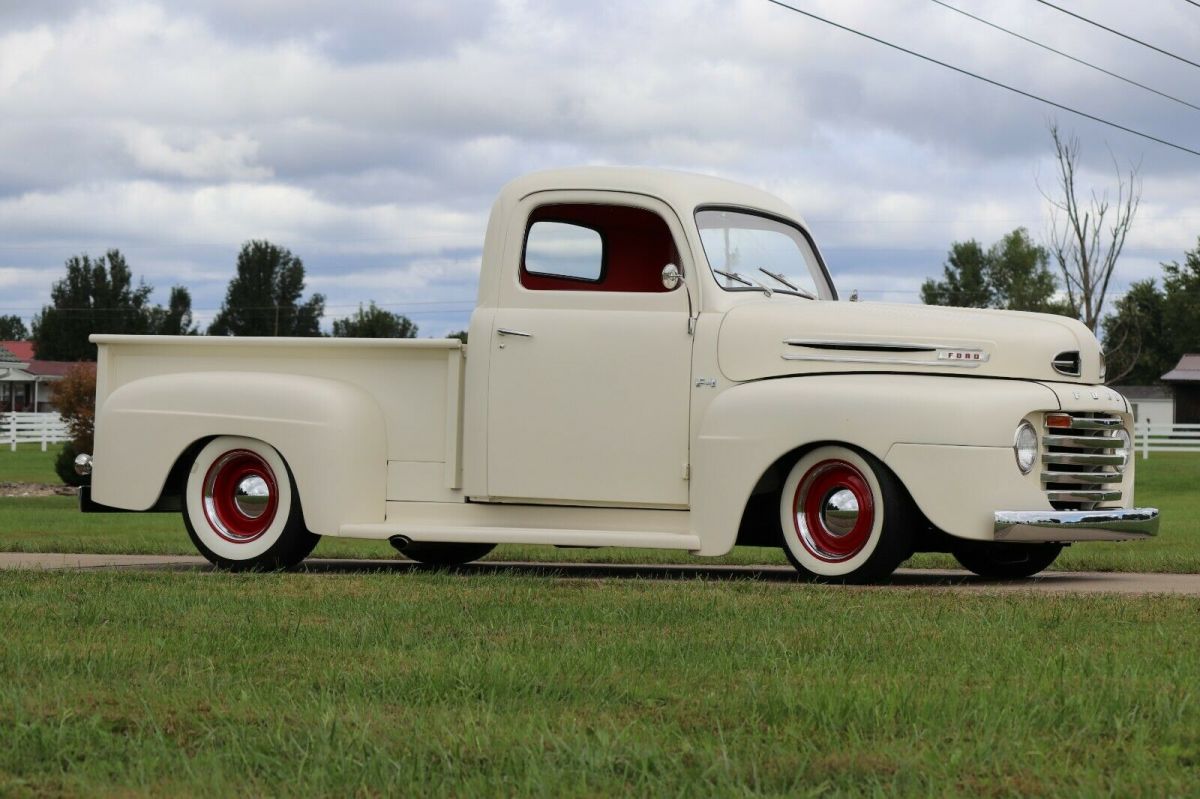 1949 Ford F-100
