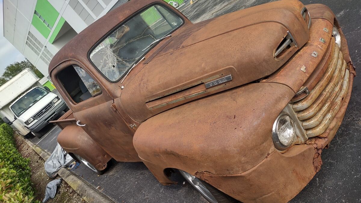 1949 Ford F-100 - photo 2