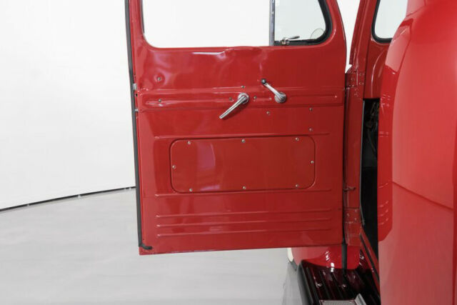 1949 Ford F-100 Flathead V8 - photo 12