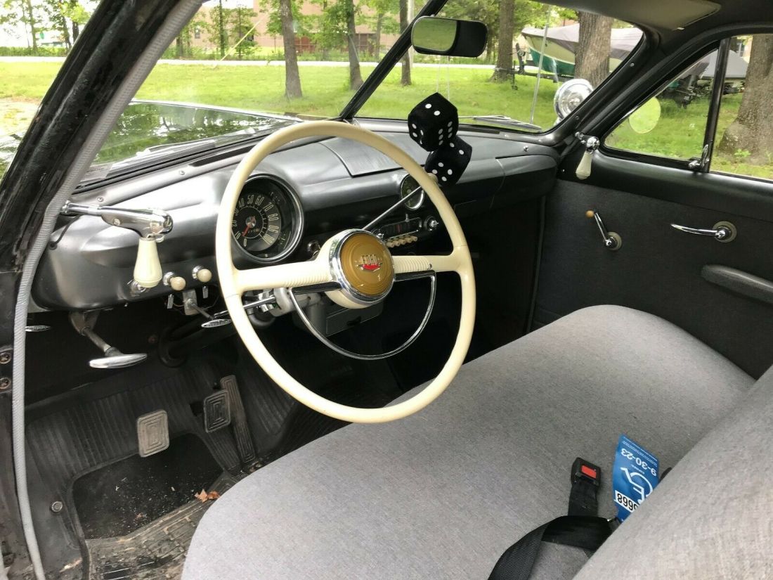 1949 Ford Deluxe - photo 8