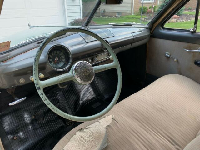 1949 Ford Tudor Sedan - photo 7