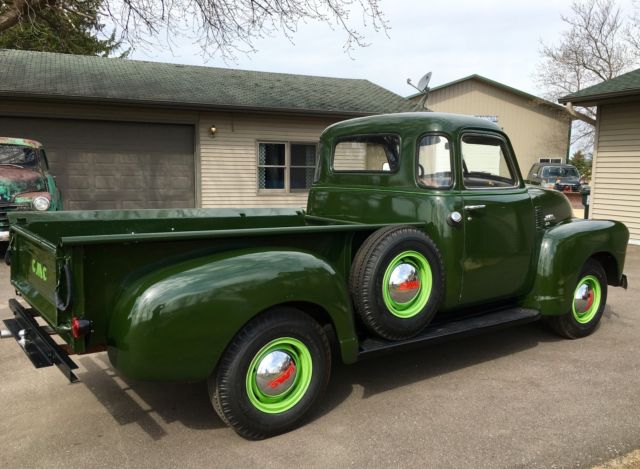 1949 GMC 150 5 Window Deluxe Cab - photo 2