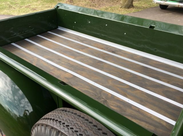 1949 GMC 150 5 Window Deluxe Cab - photo 4