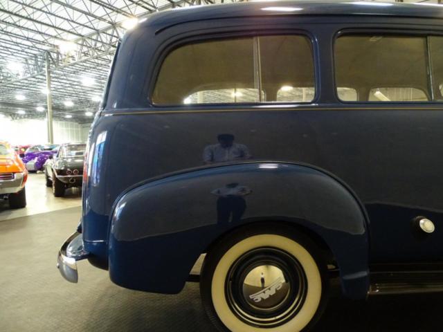 1949 GMC Suburban - photo 12