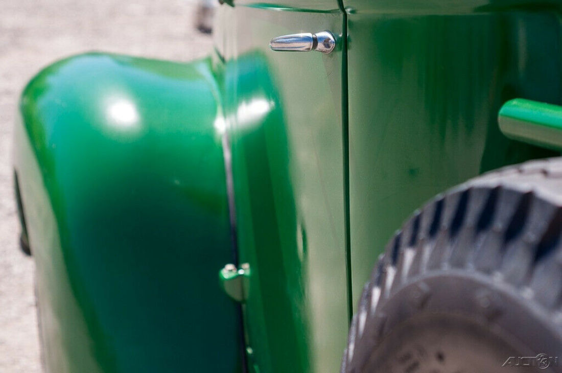 1949 International Harvester KB-3 One-ton Pickup - photo 6