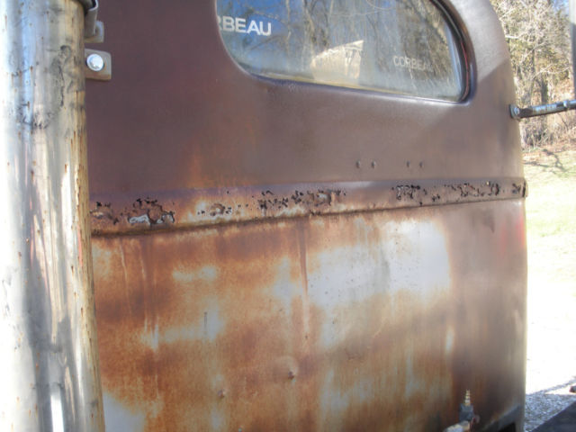 1949 International Harvester kbr-11 semi - photo 10