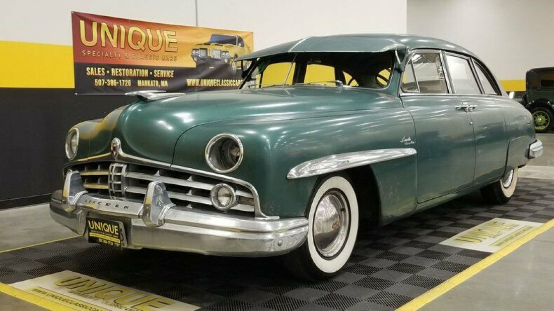 1949 Lincoln Cosmopolitan Town Sedan