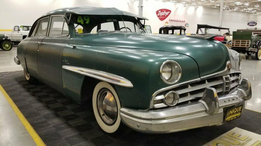 1949 Lincoln Cosmopolitan Town Sedan - photo 3
