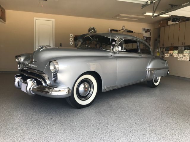 1949 Oldsmobile Eighty-Eight Deluxe