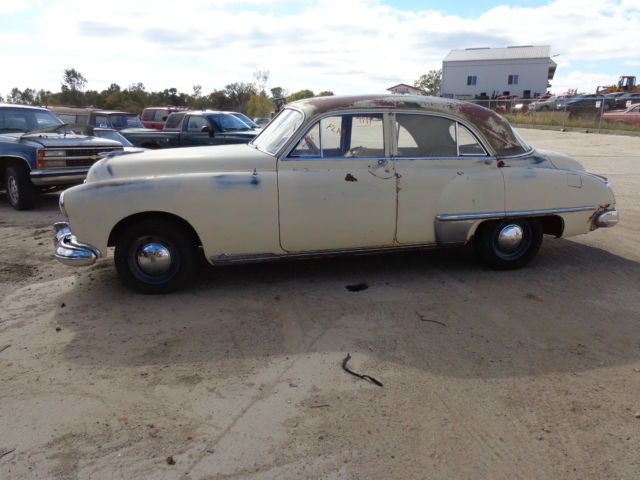 1949 OLDSMOBILE FUTURAMIC 98 4 DOOR SEDAN 1949 Oldsmobile FUTURAMIC 98