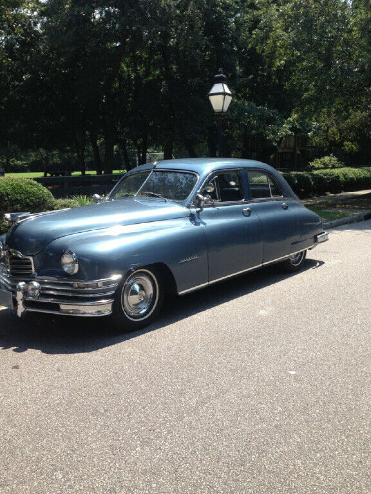 1949 Packard Eight Touring Sedan - photo 3