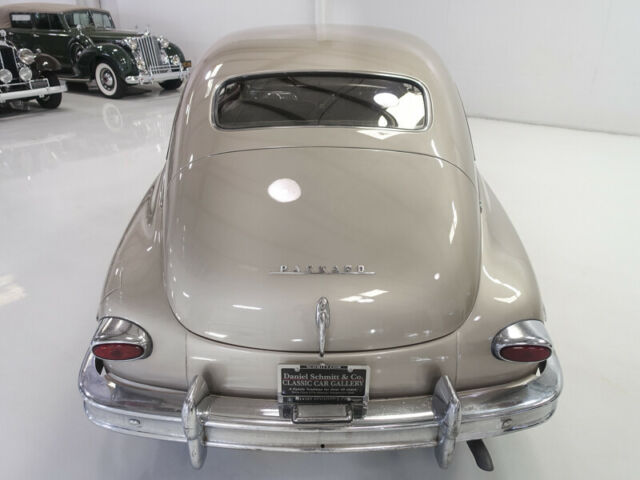 1949 Packard Deluxe Eight Club Sedan - photo 6