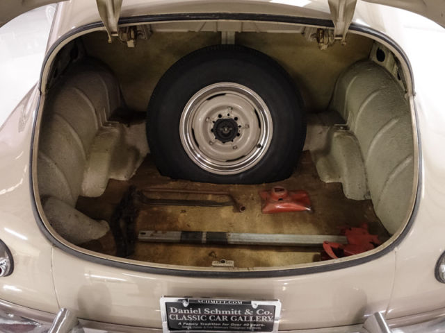 1949 Packard Standard Eight Club Sedan - photo 10