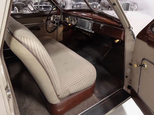 1949 Packard Standard Eight Club Sedan - photo 8