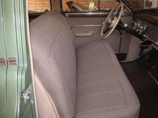 1949 Packard Custom Eight Series 22 - photo 3