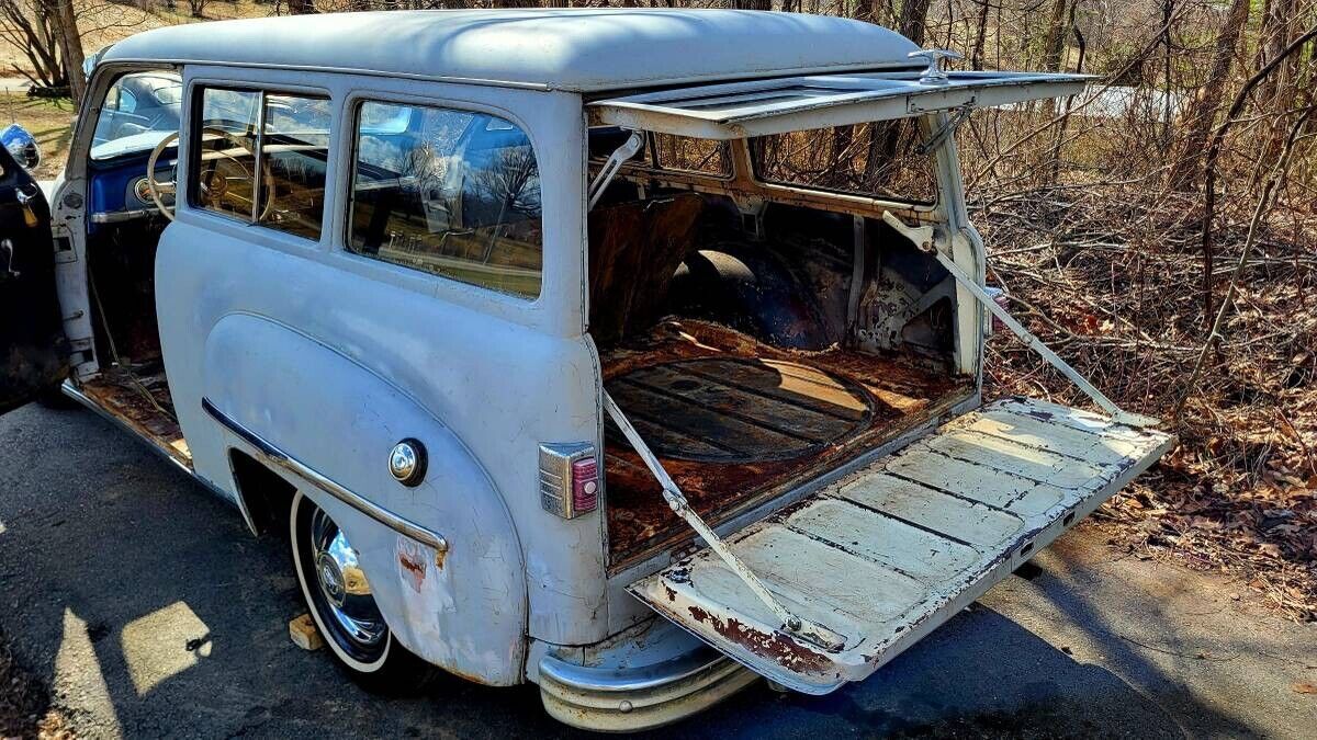 1949 Plymouth Suburban - photo 6