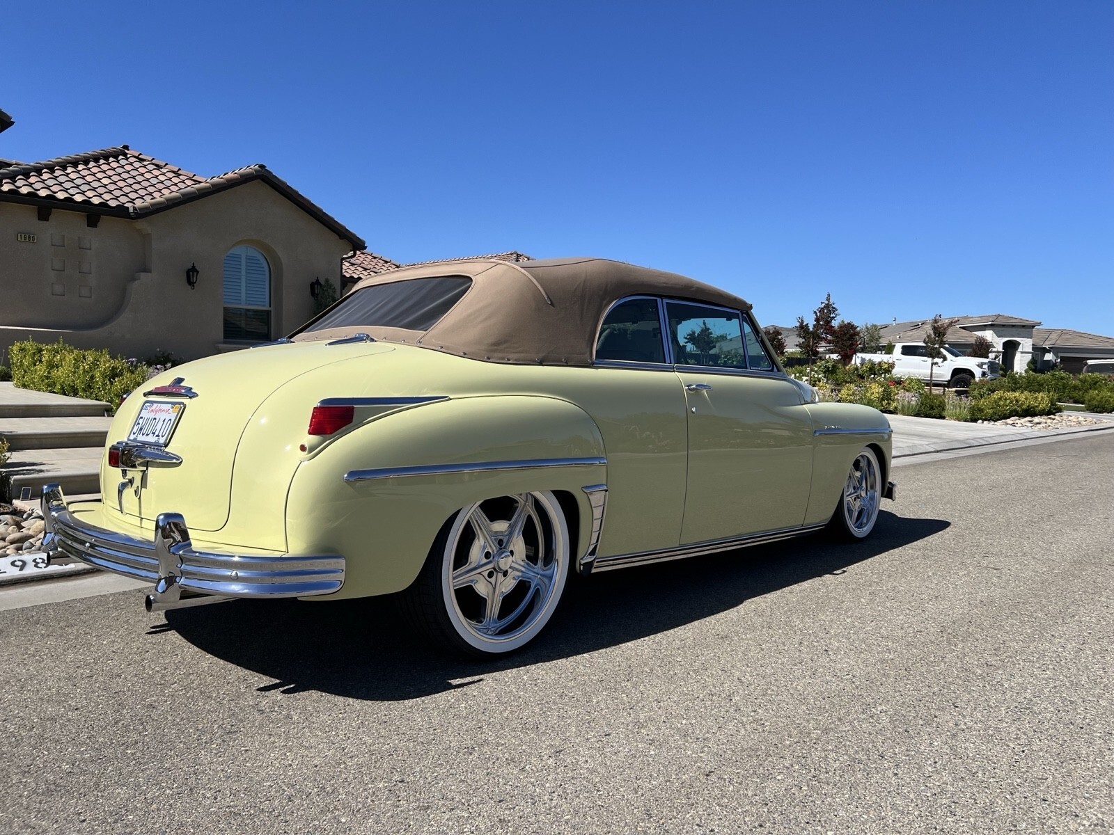 1949 Plymouth Special DeLuxe - photo 2