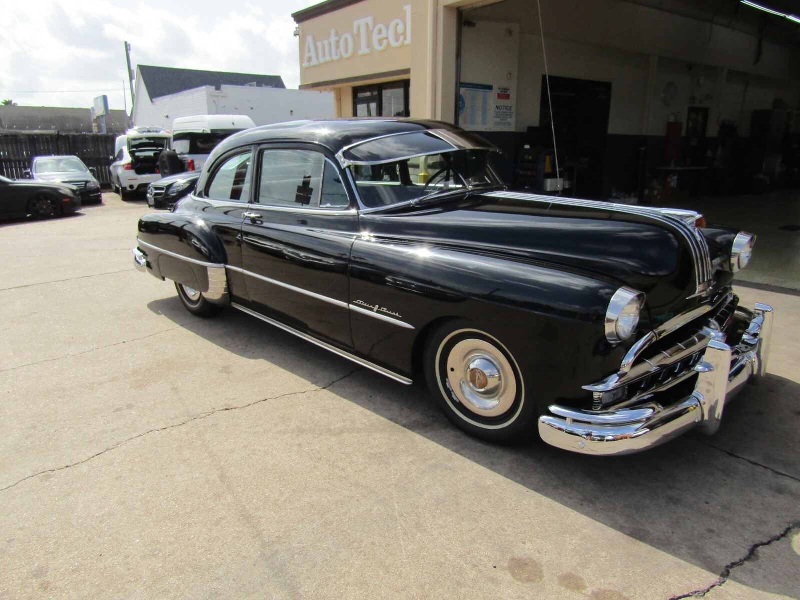 1949 Pontiac Chieftain Chieftain Silver Streak 8 - photo 2