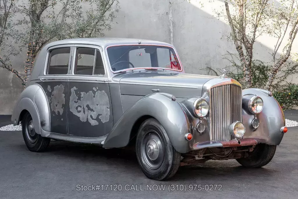 1949 Right-Hand-Drive Used 1949 Bentley Mark VI Right-Hand-Drive