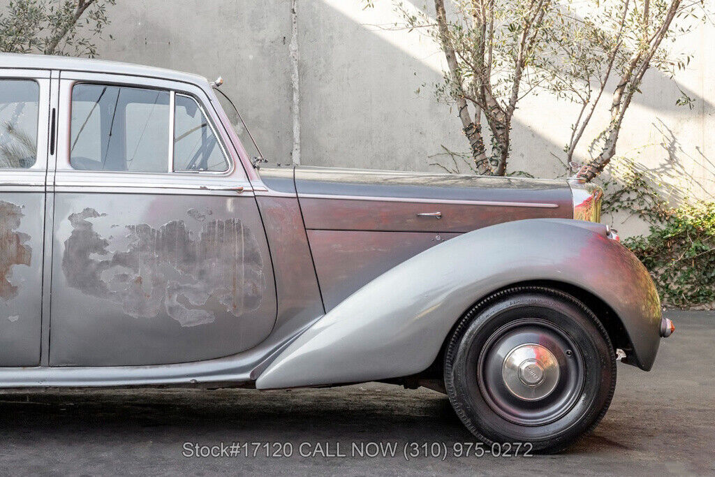 1949 Bentley Mark VI Right-Hand-Drive - photo 10