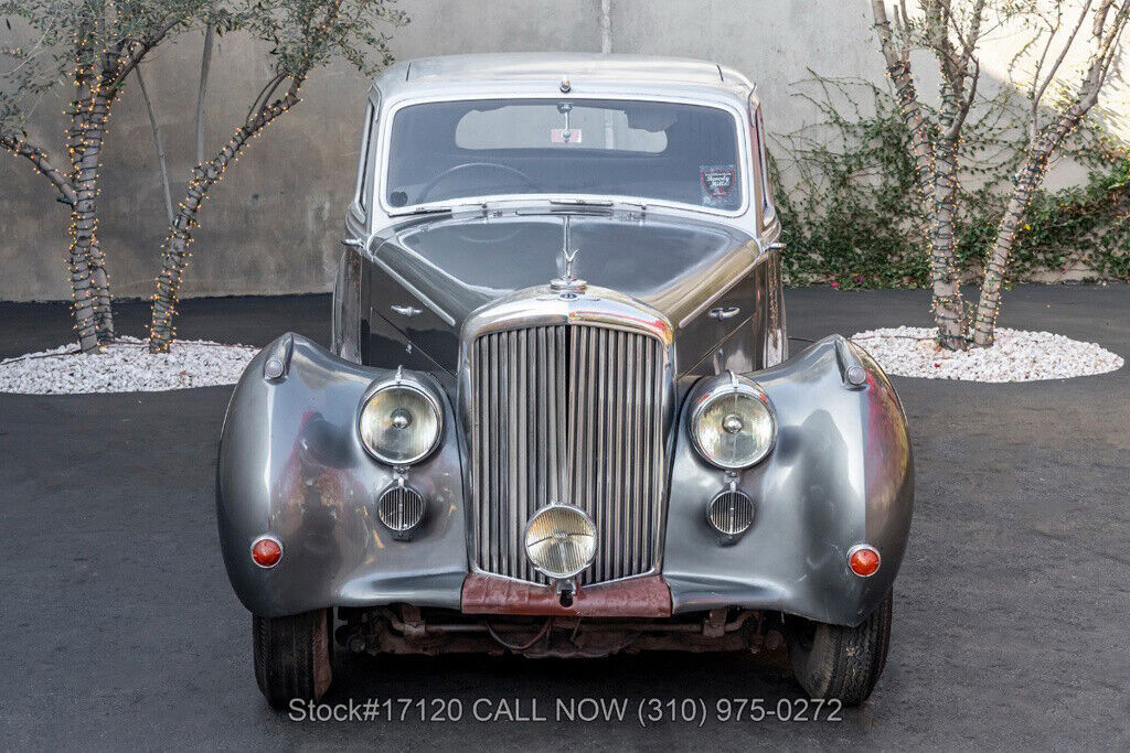1949 Bentley Mark VI Right-Hand-Drive - photo 2