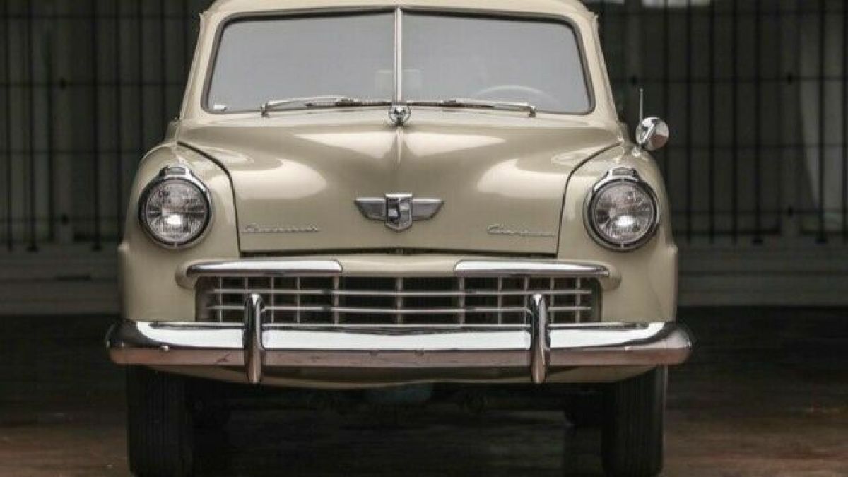 1949 Studebaker Champion - photo 2