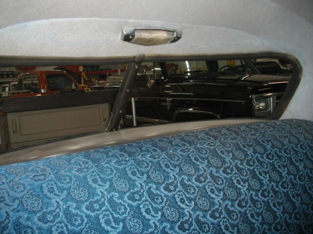 1949 Studebaker Commander Regal - photo 12