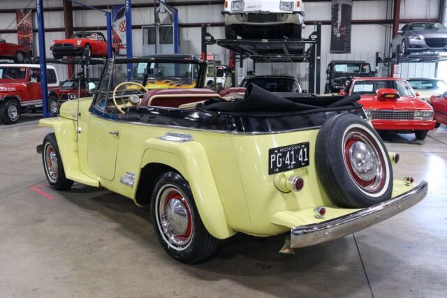 1949 Willys Jeepster - photo 4