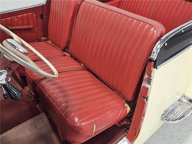 1949 Willys Jeepster Convertible - photo 8