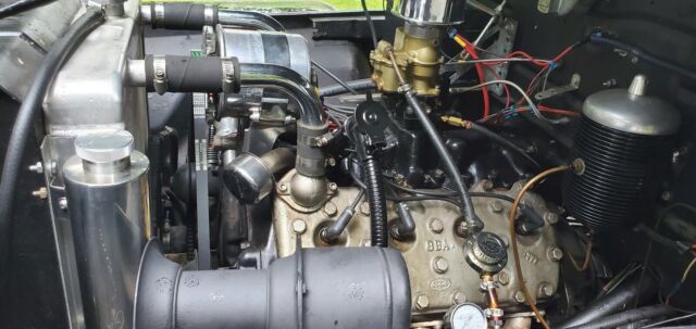 1949 Willys Jeepster - photo 10