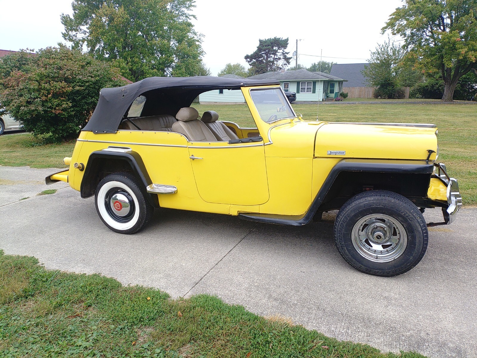 1949 Willys Jeepster - photo 4