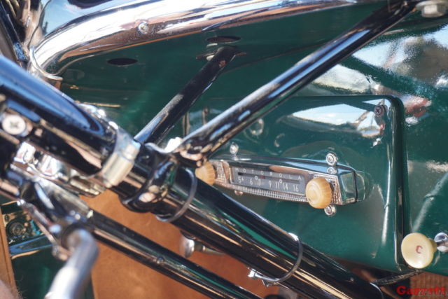 1949 Willys Jeepster Convertible - photo 11