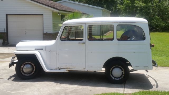 1949 Willys Station Wagon - photo 2