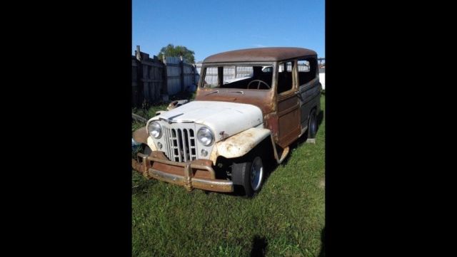 1949 Willys 2 dr wagon - photo 4