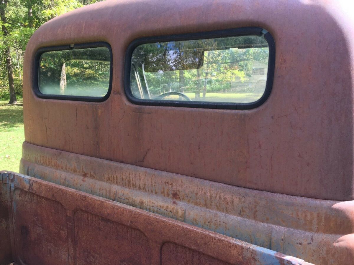 1950 International Harvester L-122 - photo 3