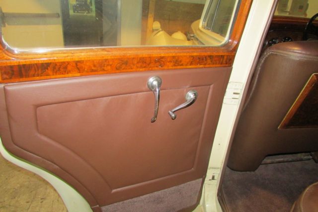 1950 Bentley MK6 - photo 12