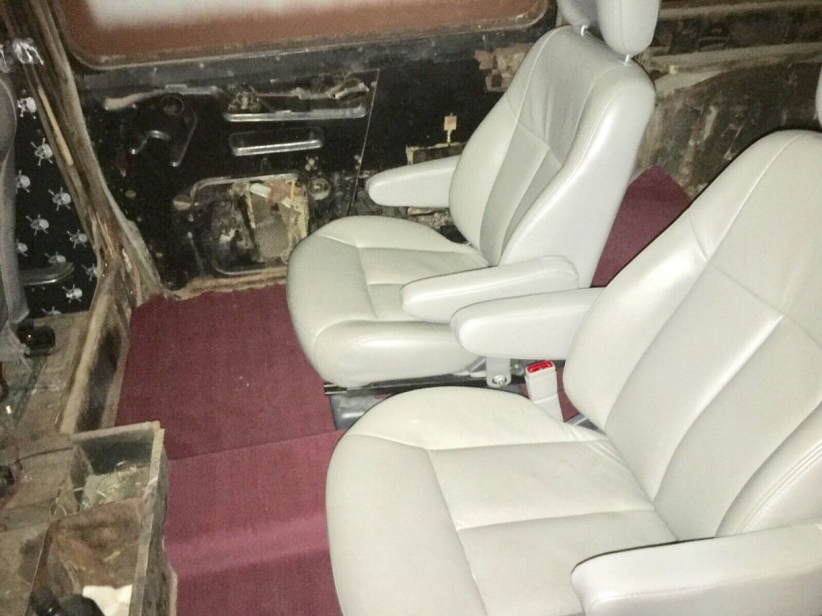 1950 Buick Roadmaster - photo 2