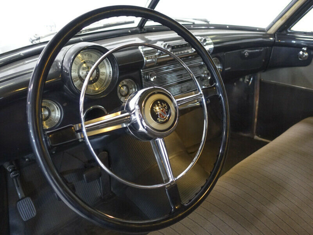 1950 Buick Special Series 40 DeLuxe "Jetback" Sedanet - photo 12