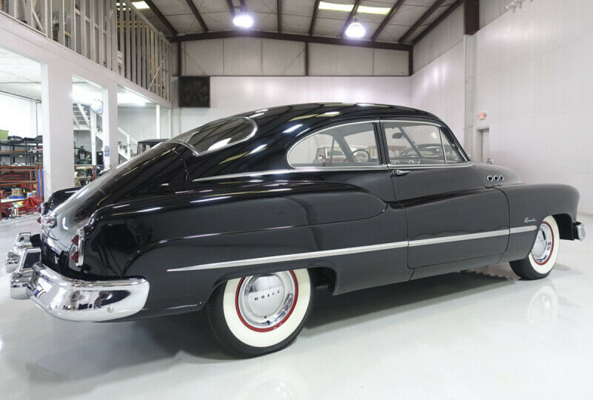 1950 Buick Special Series 40 DeLuxe "Jetback" Sedanet - photo 4