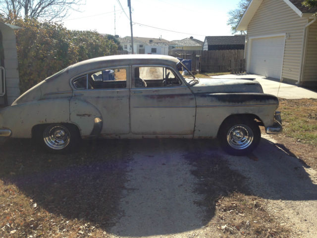 1950 Chevrolet Fleetline Deluxe Fastback 50 Chevy has been in a barn for 30 yrs 1950 Chevrolet Other Deluxe