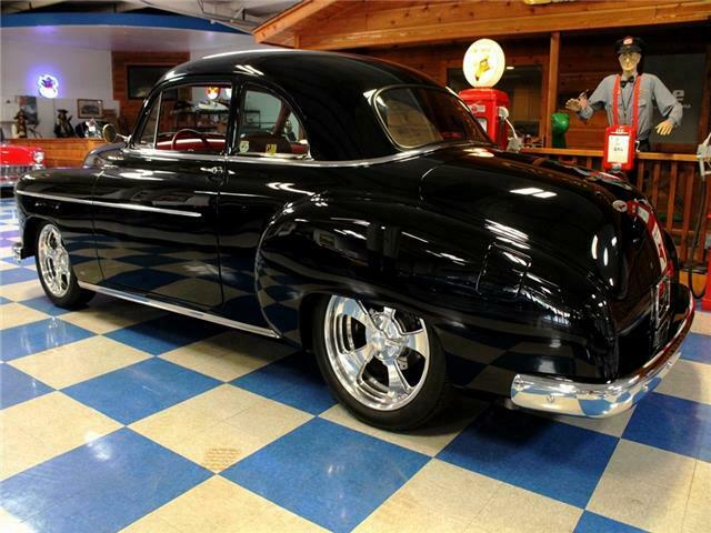 1950 Chevrolet Sttyleline Deluxe LS2 Fuel injected - photo 6