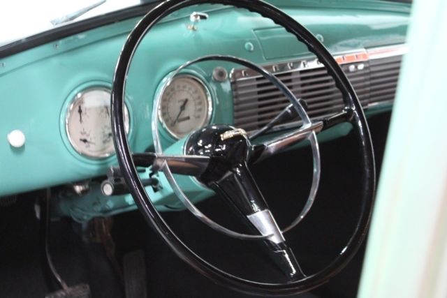 1950 Chevrolet Suburban - photo 9